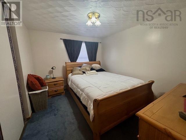 Property 15 of 27 of 9 KING Street