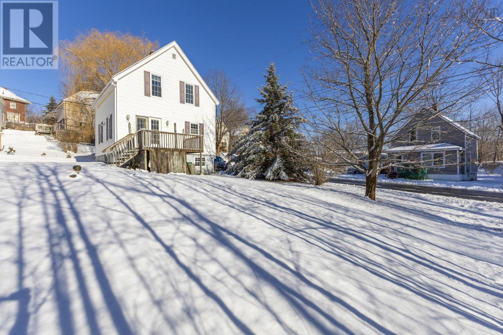 Property 3 of 41 of 112 Arch Street