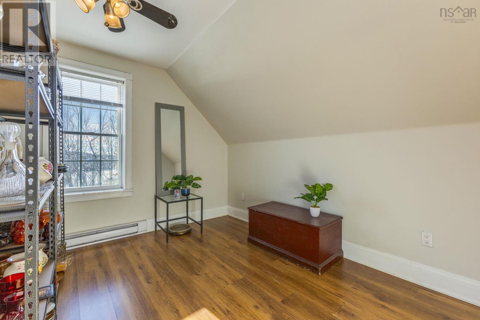 Property 29 of 41 of 112 Arch Street