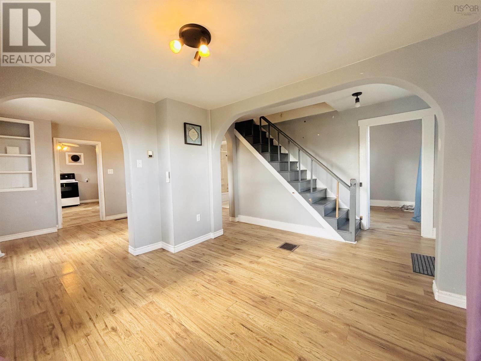 Property 29 of 49 of 7009 Highway 354