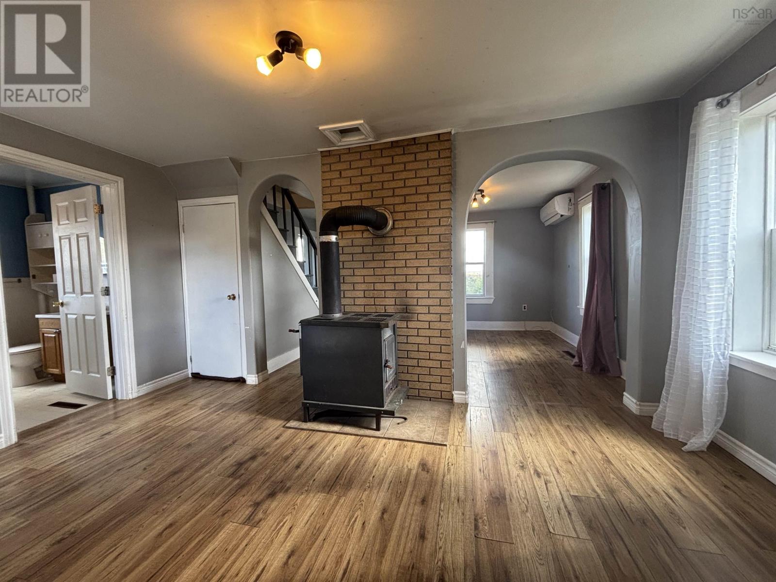 Property 24 of 49 of 7009 Highway 354