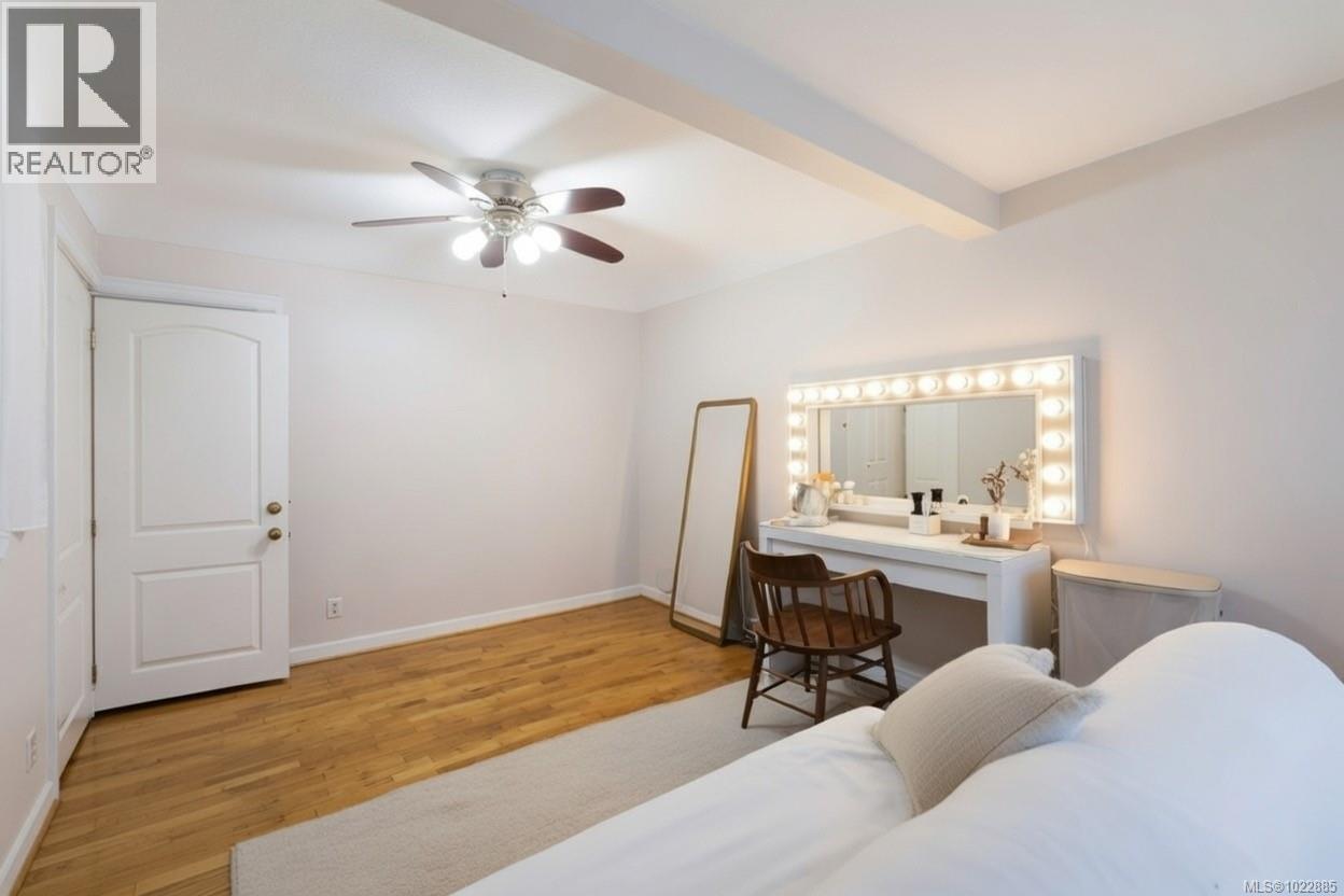  138 Sims Avenue, Saanich