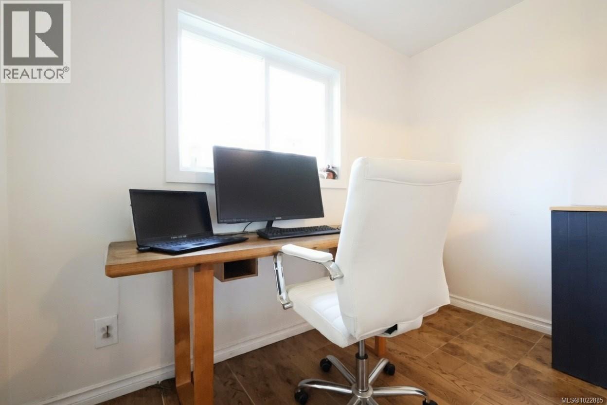  138 Sims Avenue, Saanich