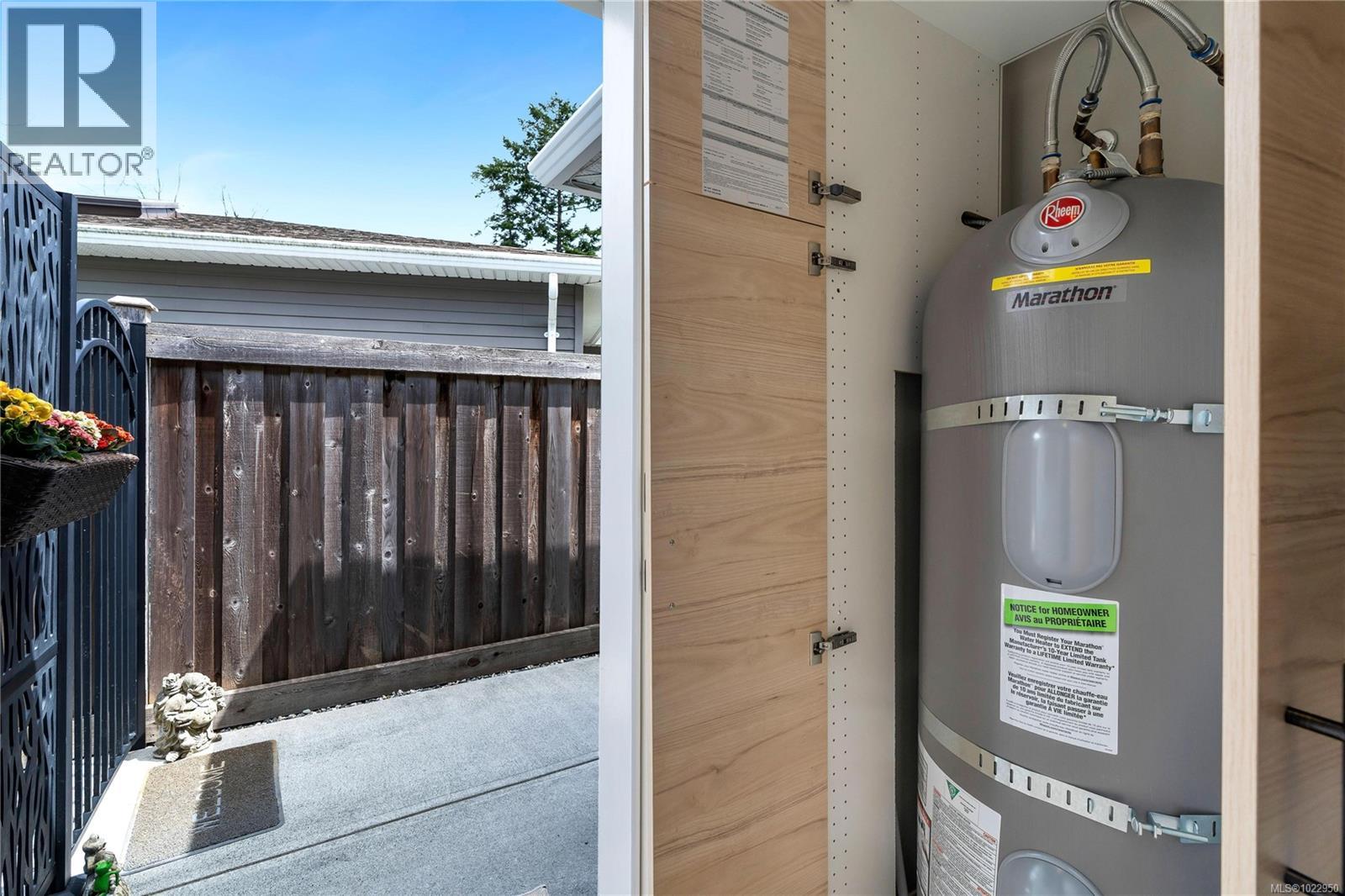 37 7586 Tetayut Road, Central Saanich