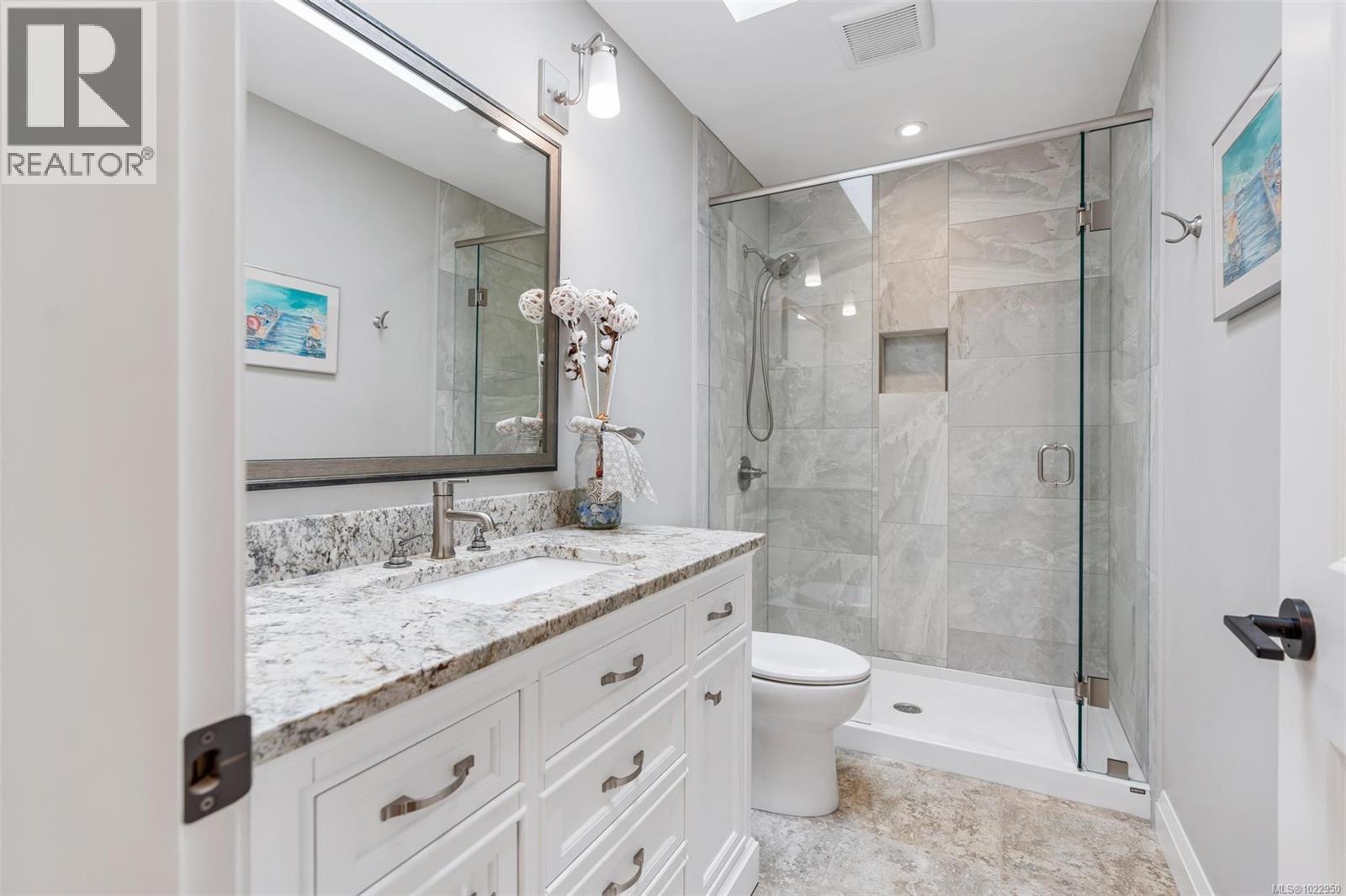 37 7586 Tetayut Road, Central Saanich