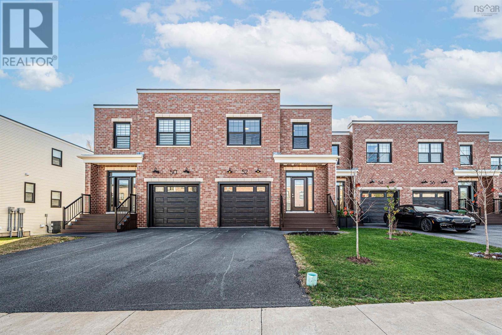 Property photo of 52 Trekker Drive