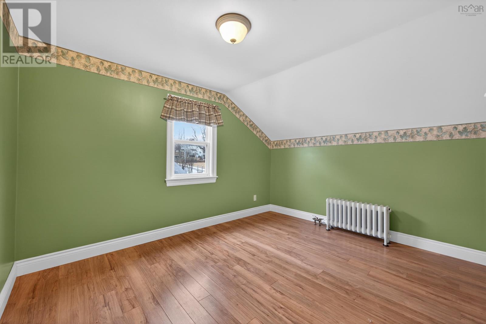 Property 20 of 43 of 121 Alexander Street       Glace Bay