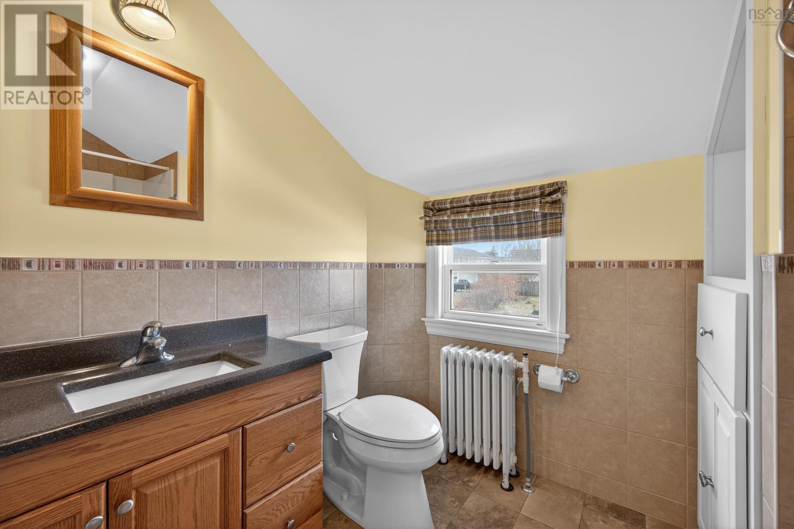 Property 34 of 43 of 121 Alexander Street       Glace Bay