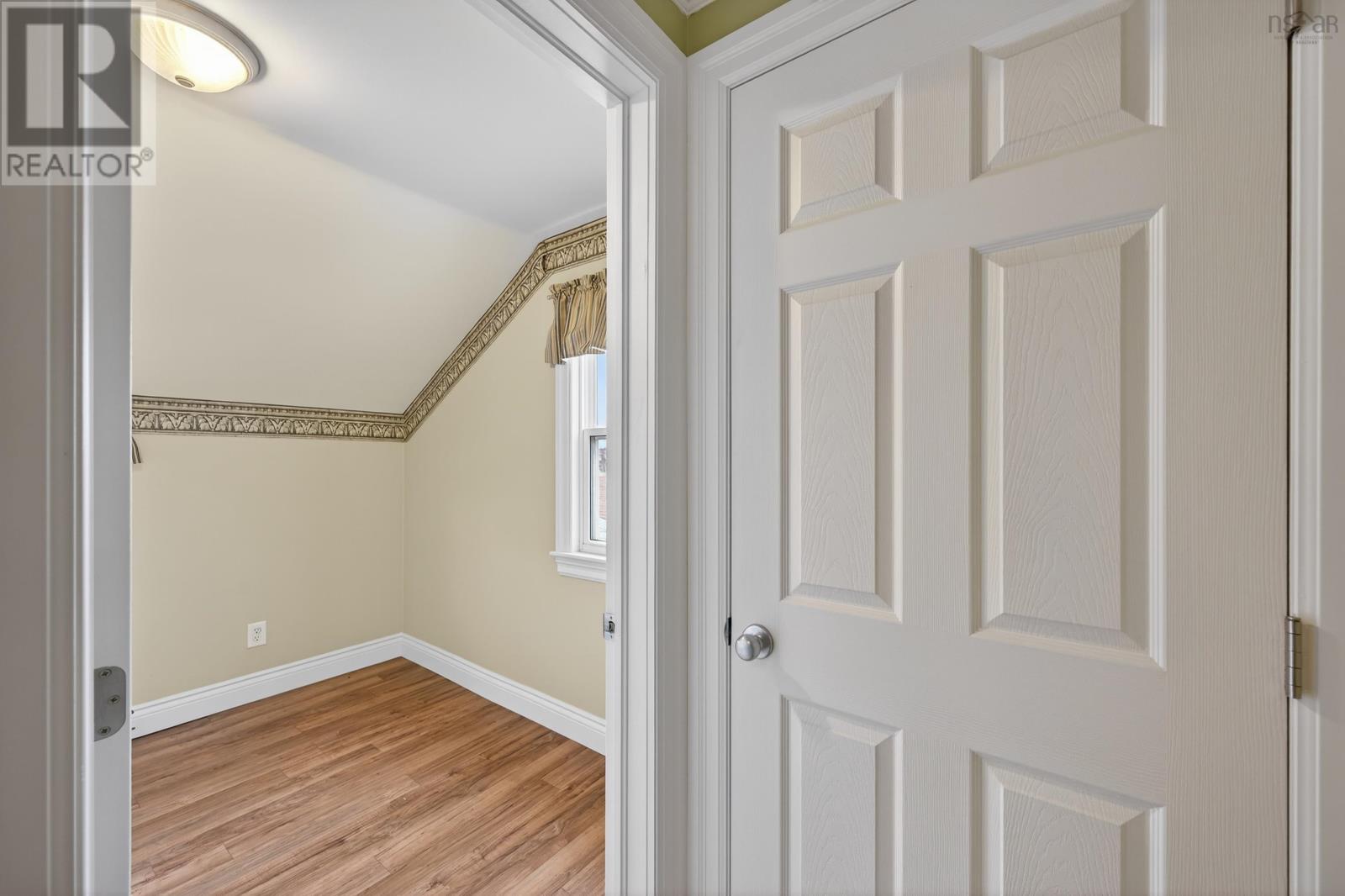 Property 30 of 43 of 121 Alexander Street       Glace Bay