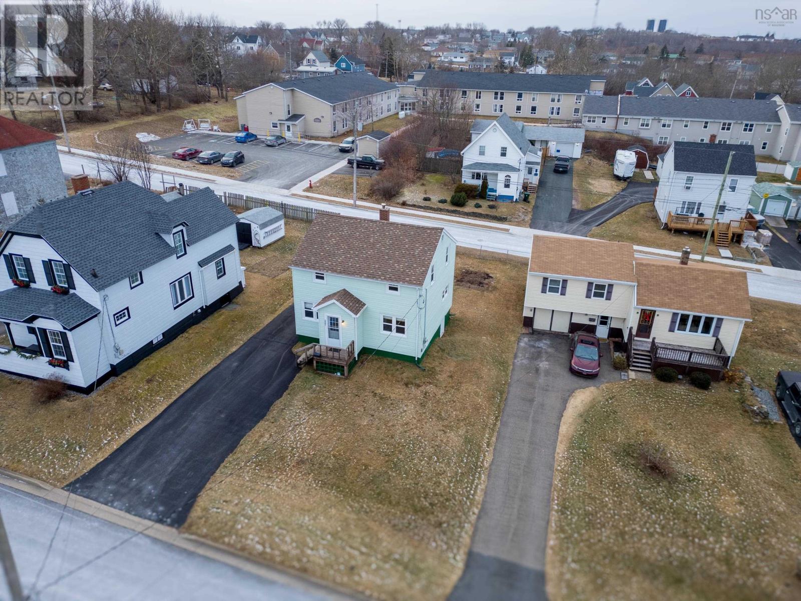 Property 4 of 43 of 121 Alexander Street       Glace Bay