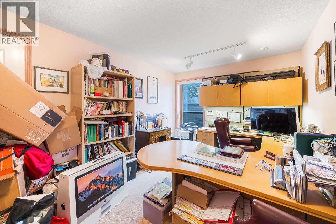 58 TSAWWASSEN BEACH Road, Delta