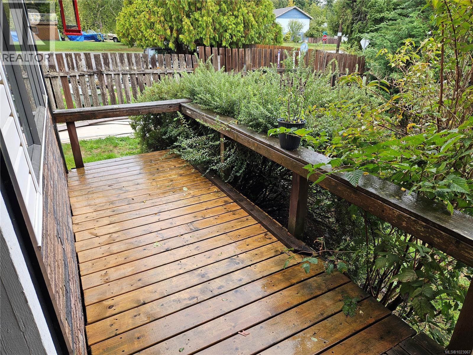  93 Lynnwood Road, Campbell River