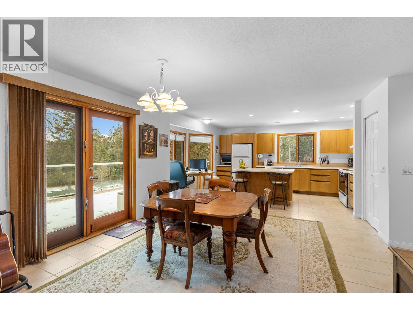  2082 Huckleberry Road, Kelowna