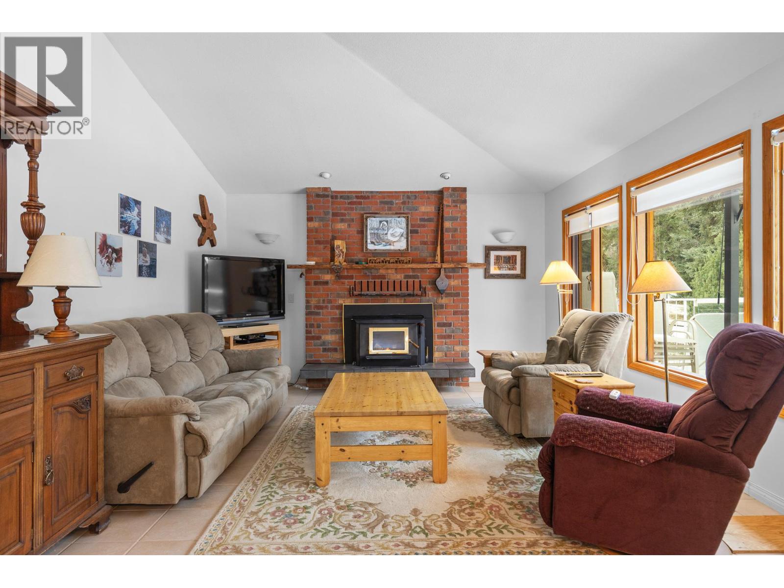  2082 Huckleberry Road, Kelowna