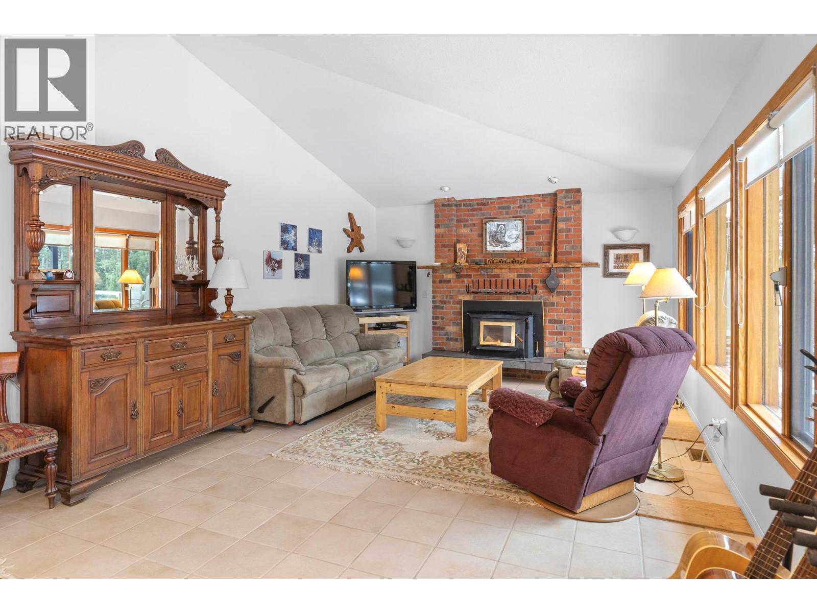  2082 Huckleberry Road, Kelowna