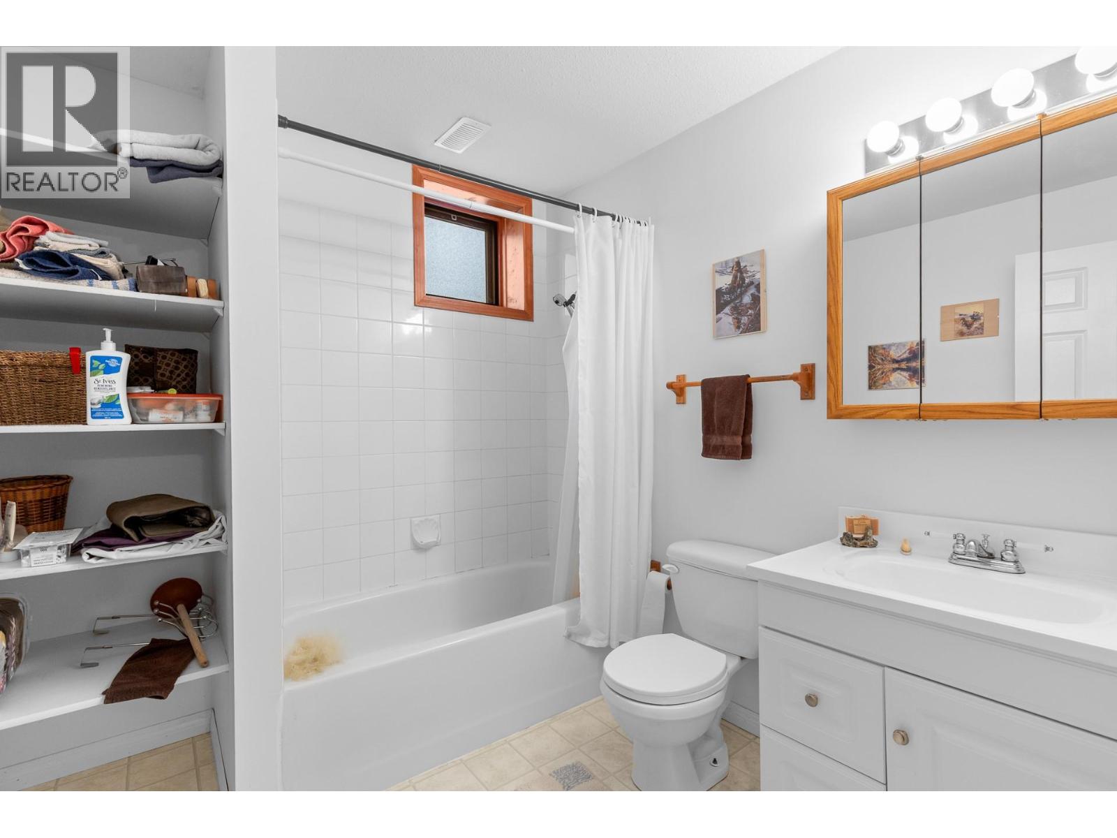  2082 Huckleberry Road, Kelowna