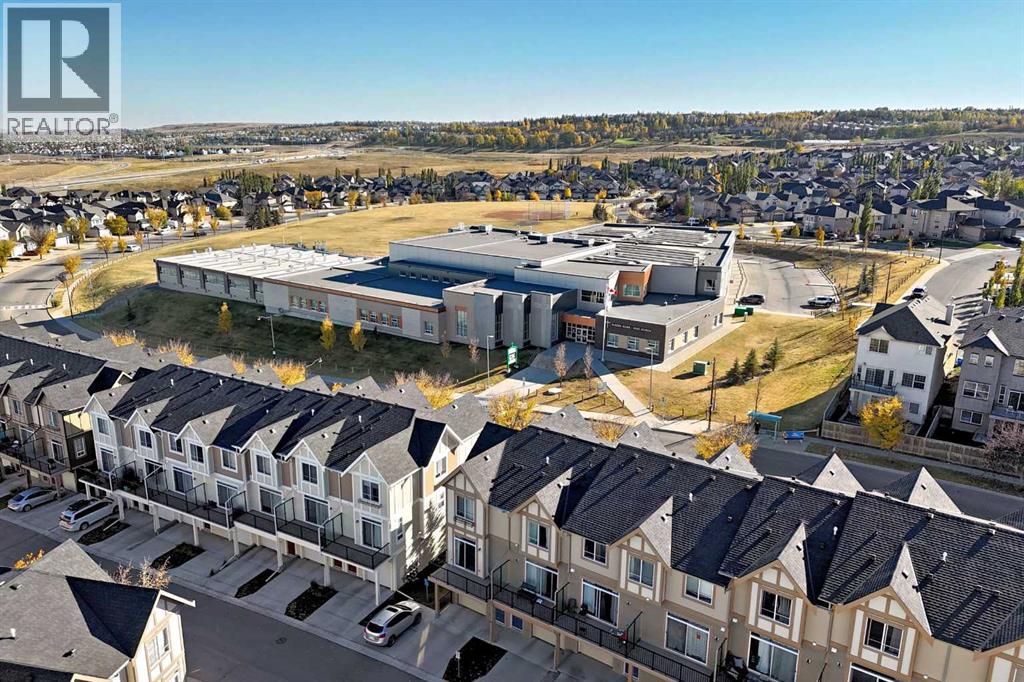 Single Family House for Sale in  Sherwood Lane NW Sherwood Calgary 