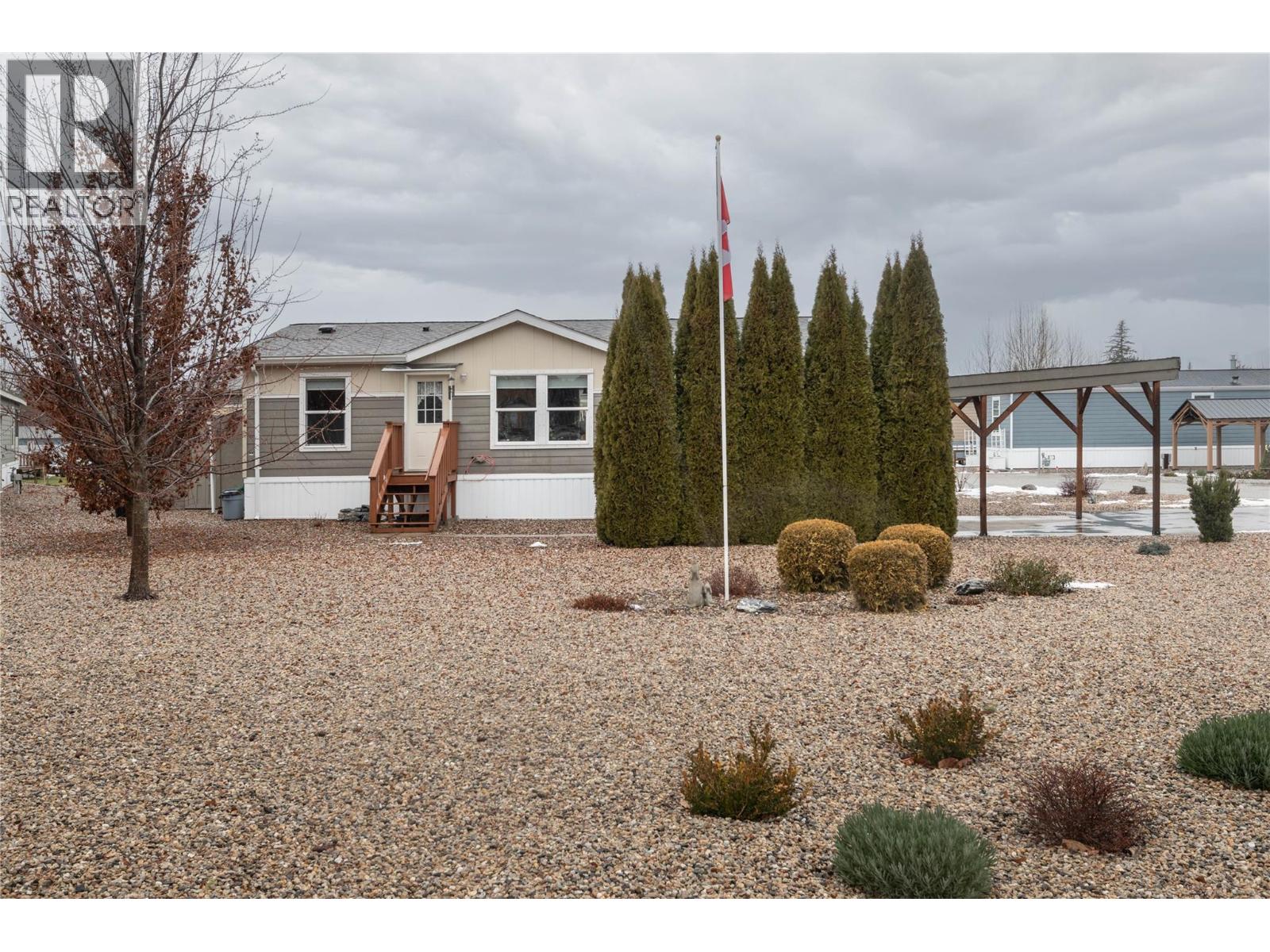 24 4811 10A Avenue Northeast, Salmon Arm