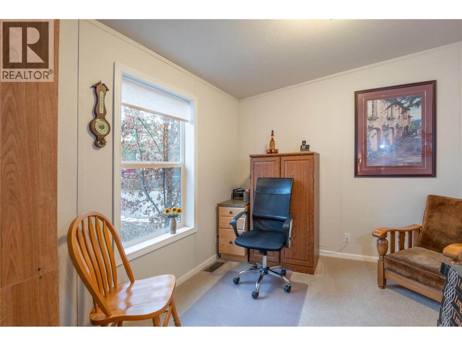 24 4811 10A Avenue Northeast, Salmon Arm