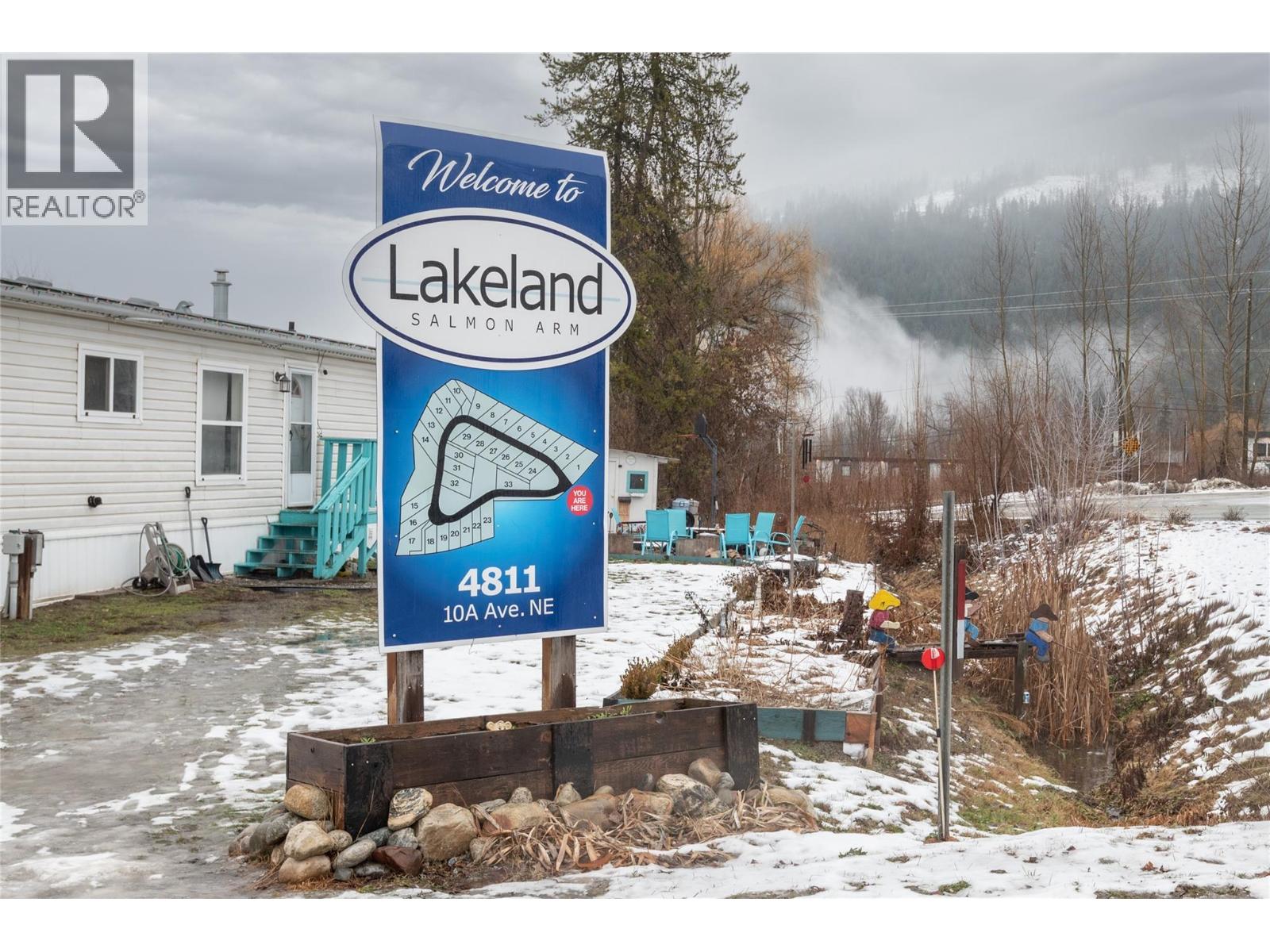 24 4811 10A Avenue Northeast, Salmon Arm