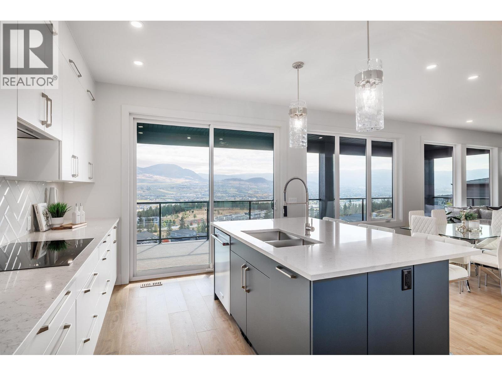  789 Carleton Street, Kelowna