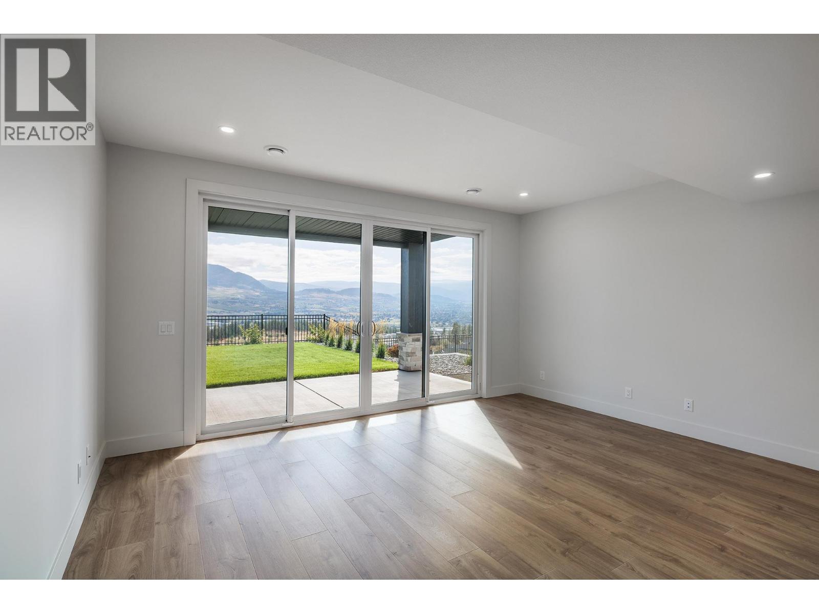  789 Carleton Street, Kelowna