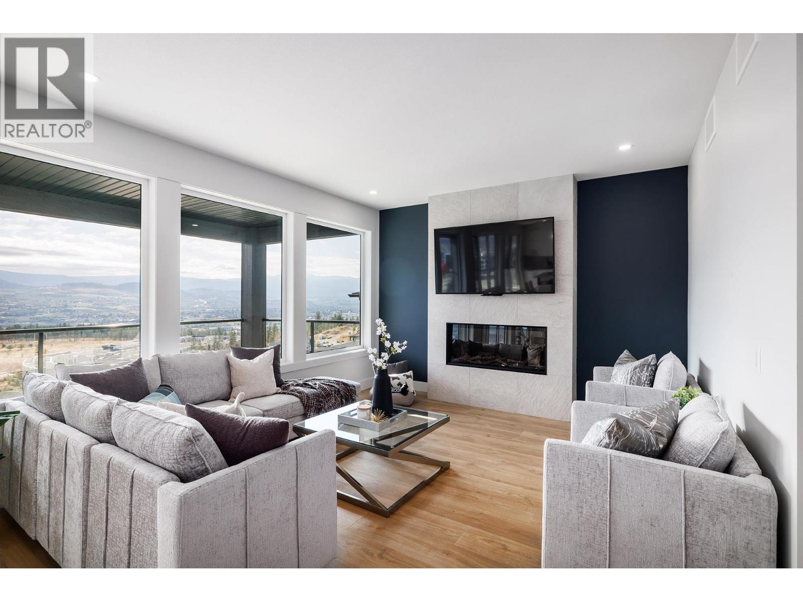  789 Carleton Street, Kelowna