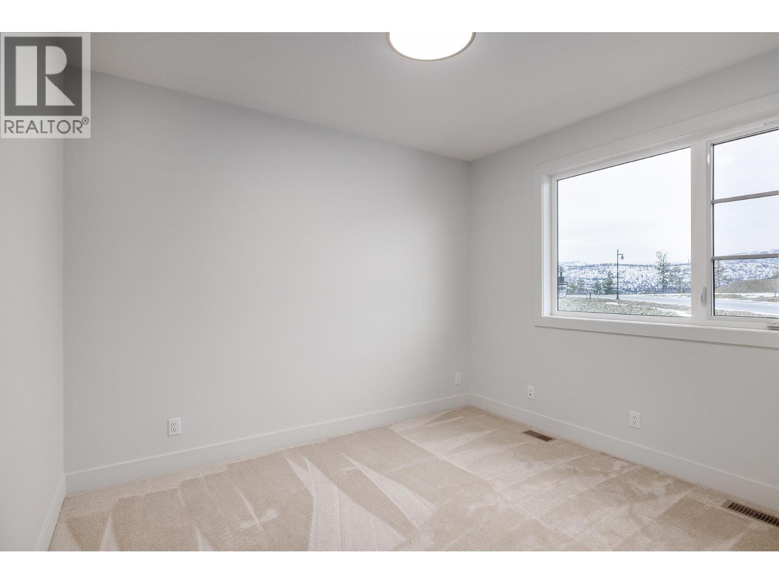  789 Carleton Street, Kelowna