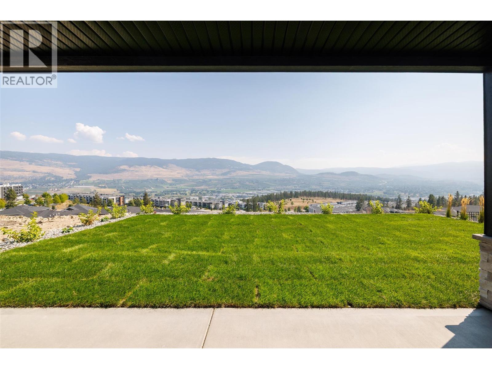  789 Carleton Street, Kelowna