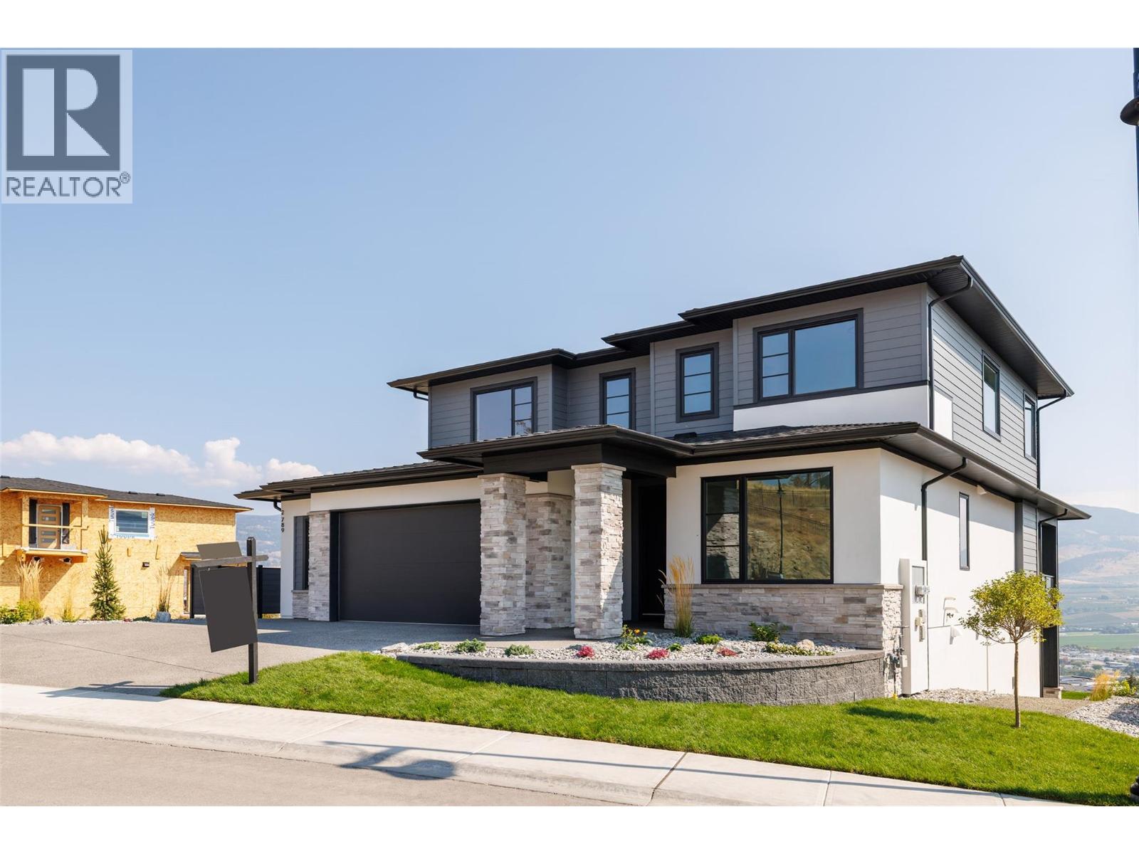  789 Carleton Street, Kelowna