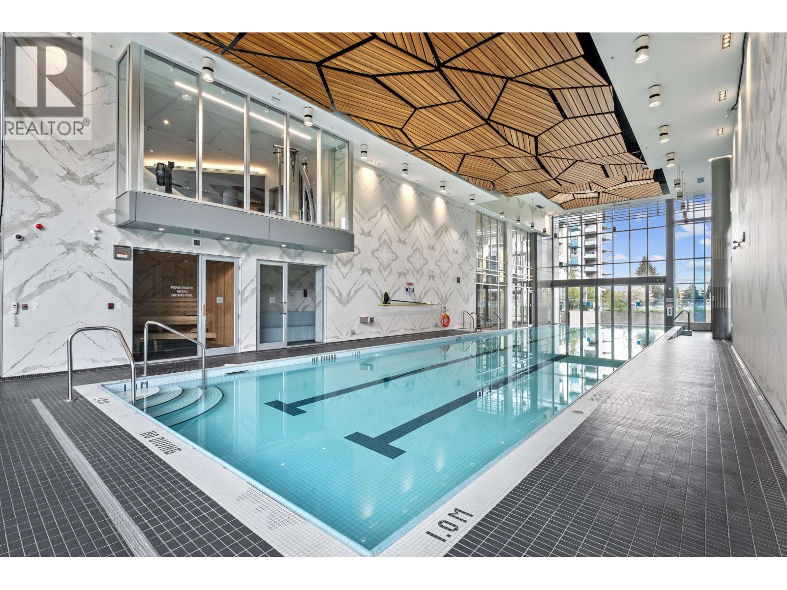 611 1500 FERN STREET, North Vancouver