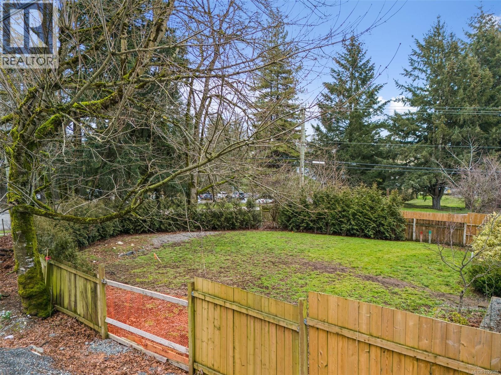  7471 Veyaness Road, Central Saanich