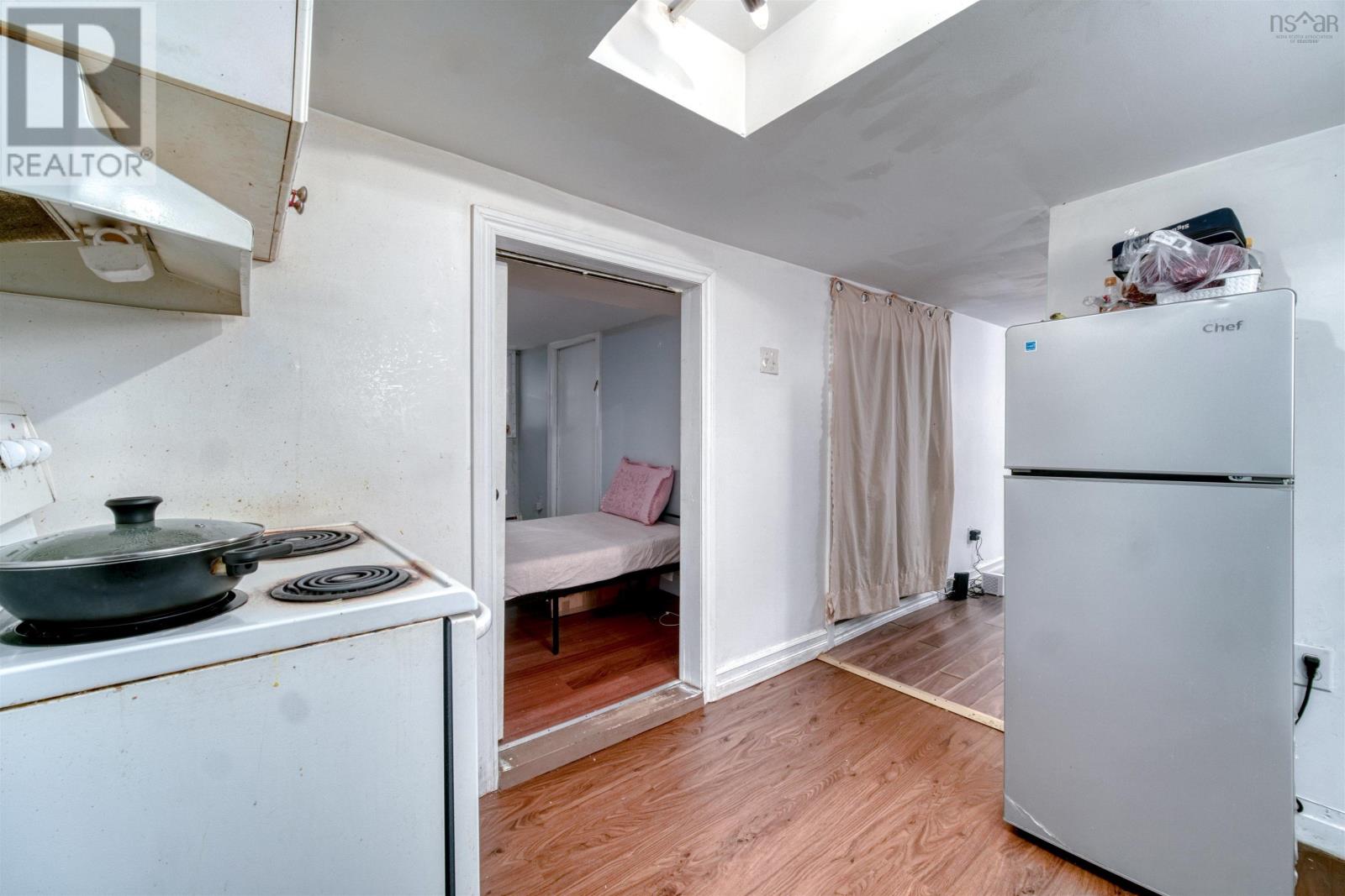 Property 31 of 49 of 20-22 Coronet Avenue