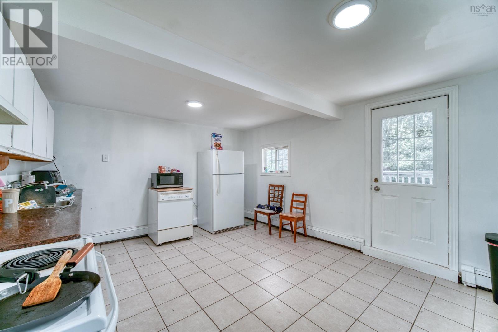 Property 23 of 49 of 20-22 Coronet Avenue