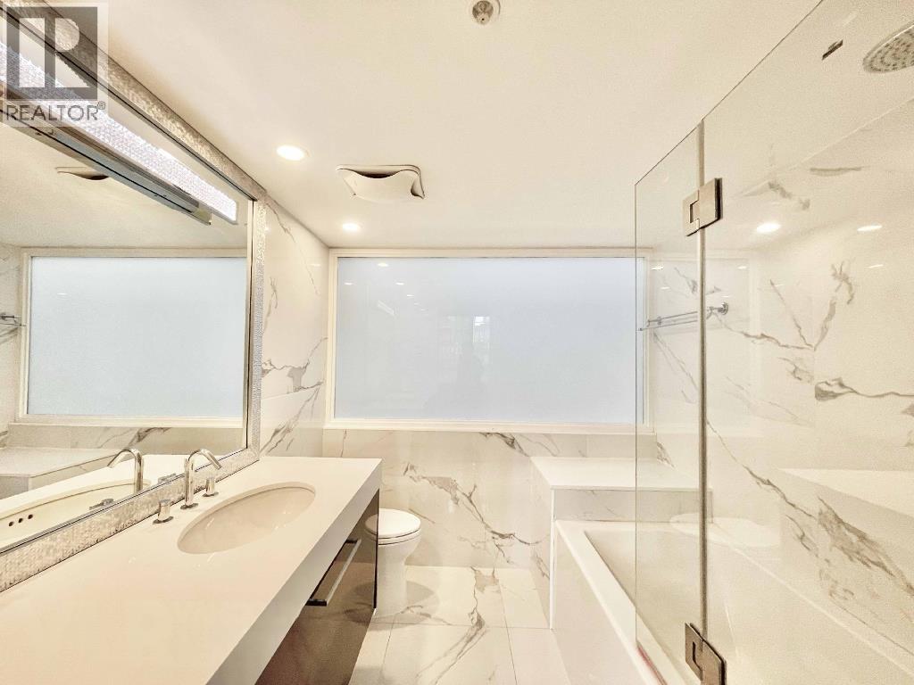 1235 ALBERNI STREET, Vancouver