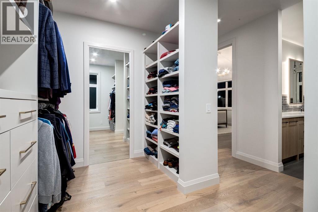 Single Family House for Sale in   Avenue SW South Calgary Calgary 