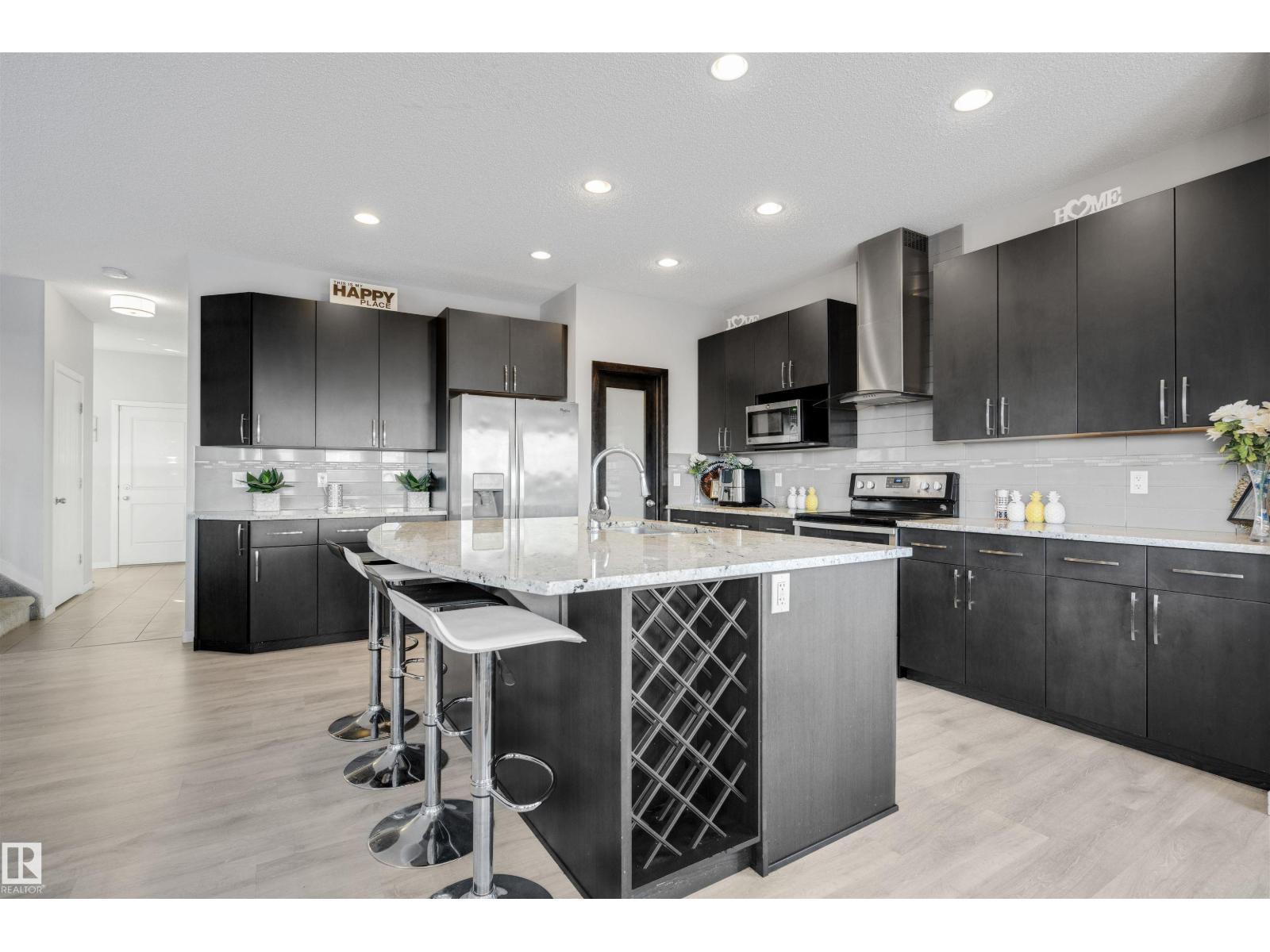 
          4286 126A AV NW
            <br/>
            <span>Edmonton</span>
            , 
            <span>AB</span>
             <span>T5A1V5</span>
         - Photo 33