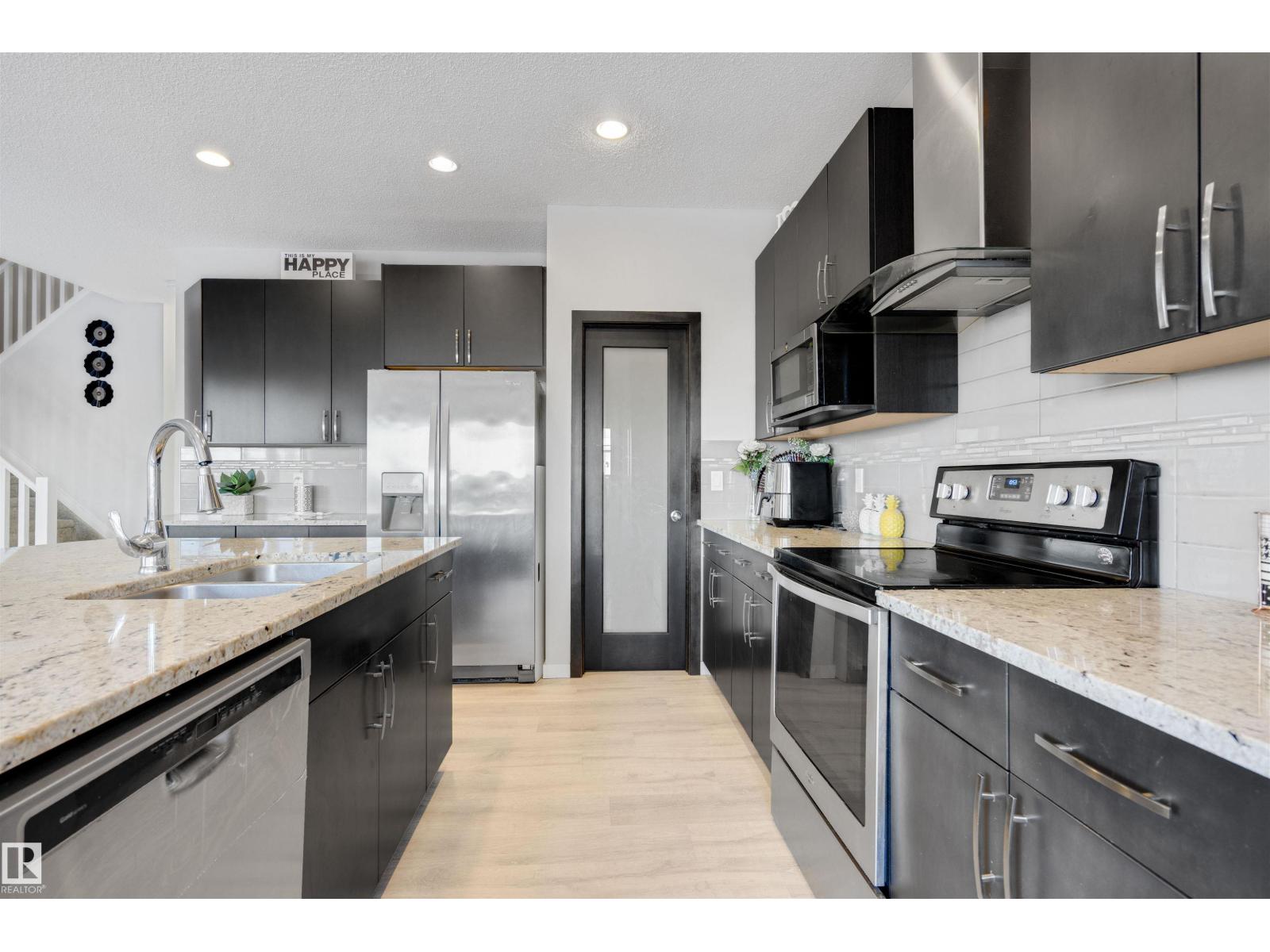 
          4286 126A AV NW
            <br/>
            <span>Edmonton</span>
            , 
            <span>AB</span>
             <span>T5A1V5</span>
         - Photo 16