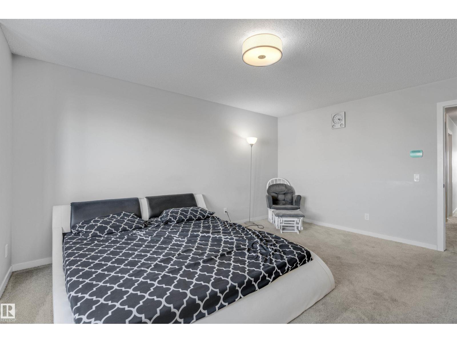 
          4286 126A AV NW
            <br/>
            <span>Edmonton</span>
            , 
            <span>AB</span>
             <span>T5A1V5</span>
         - Photo 7