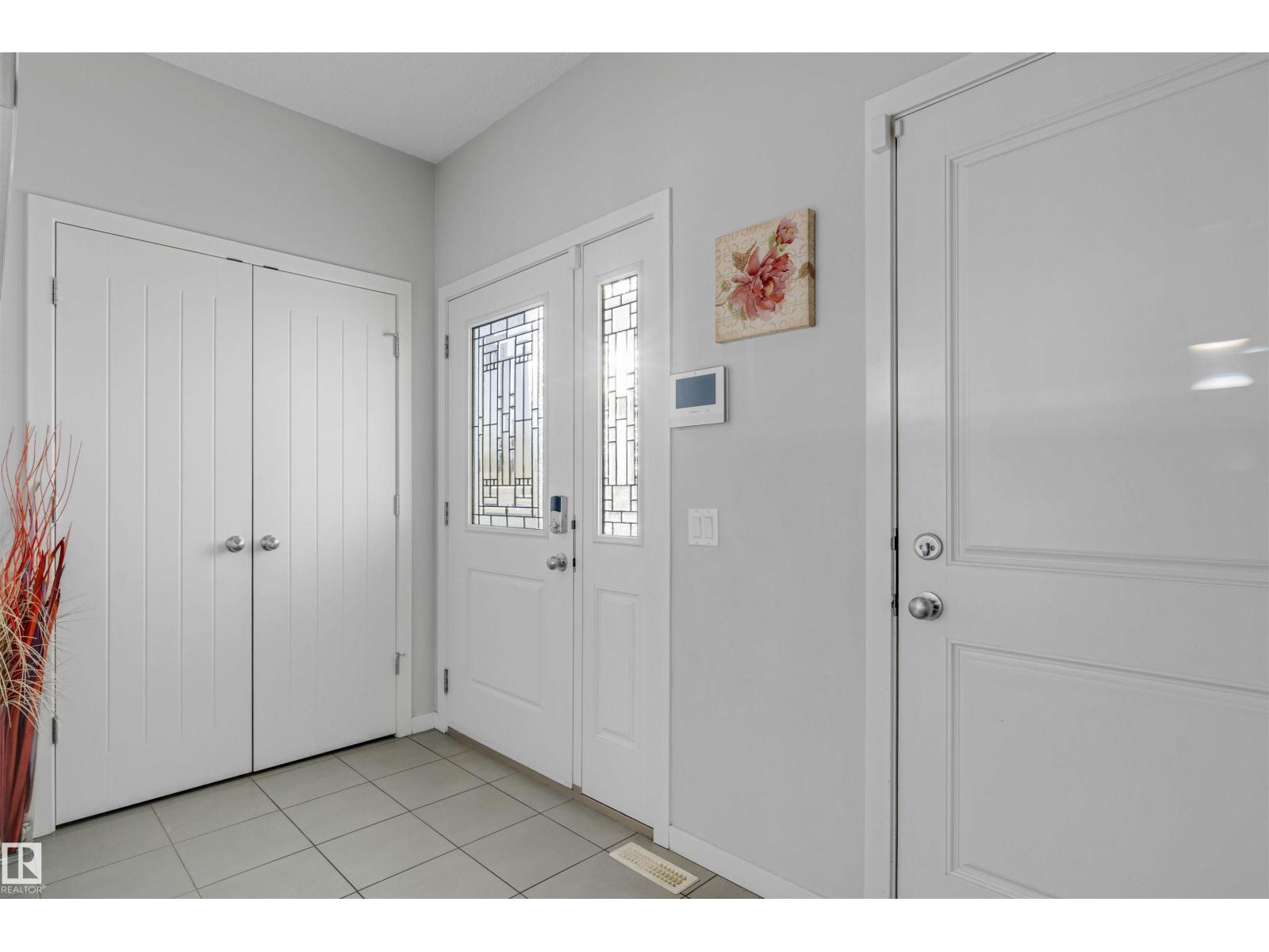 
          4286 126A AV NW
            <br/>
            <span>Edmonton</span>
            , 
            <span>AB</span>
             <span>T5A1V5</span>
         - Photo 39