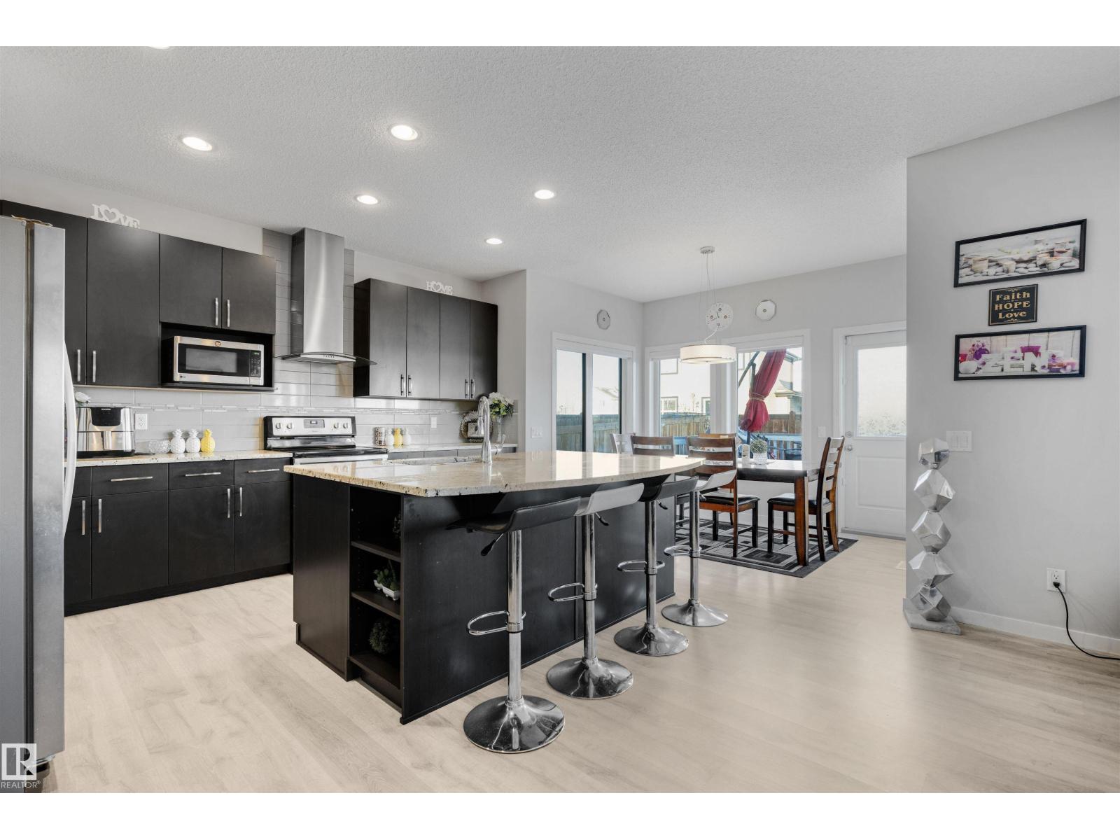 
          4286 126A AV NW
            <br/>
            <span>Edmonton</span>
            , 
            <span>AB</span>
             <span>T5A1V5</span>
         - Photo 26