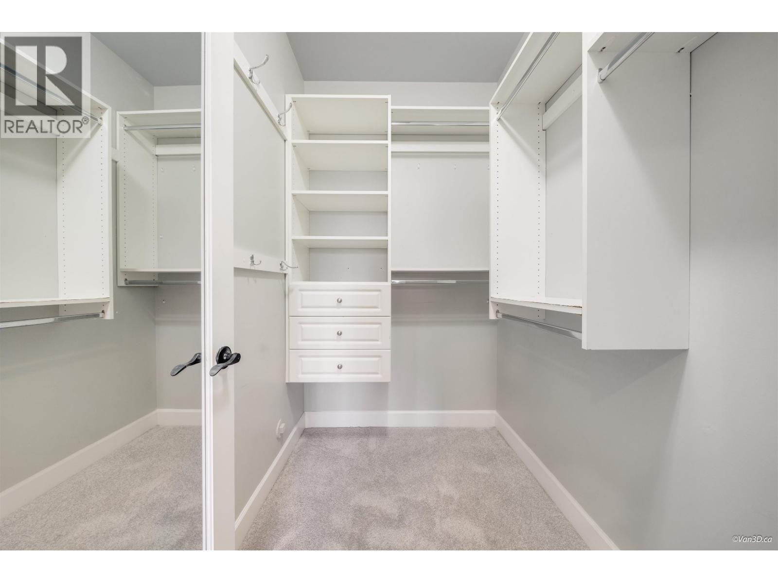 7821 17TH AVENUE, Burnaby