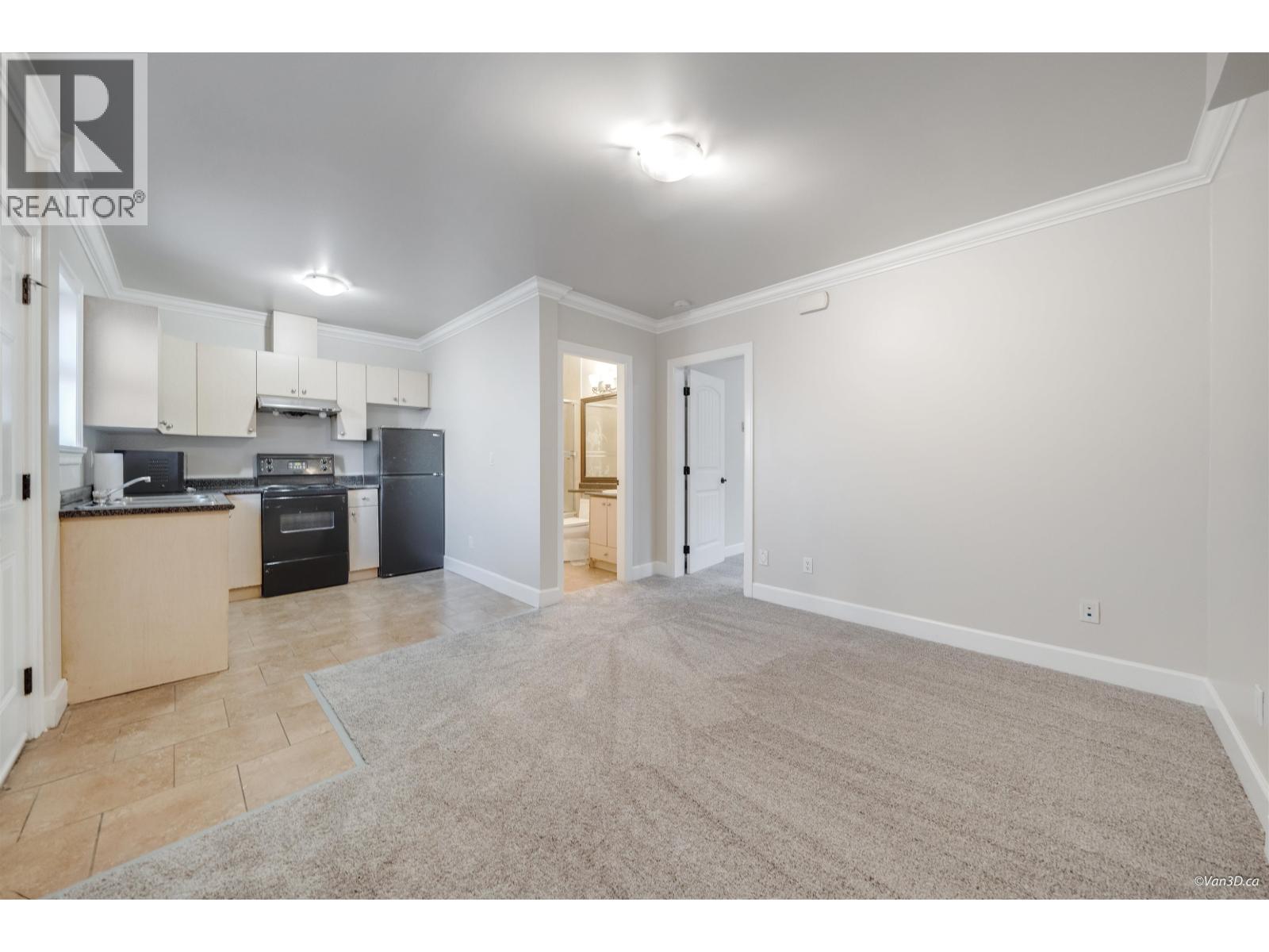 7821 17TH AVENUE, Burnaby