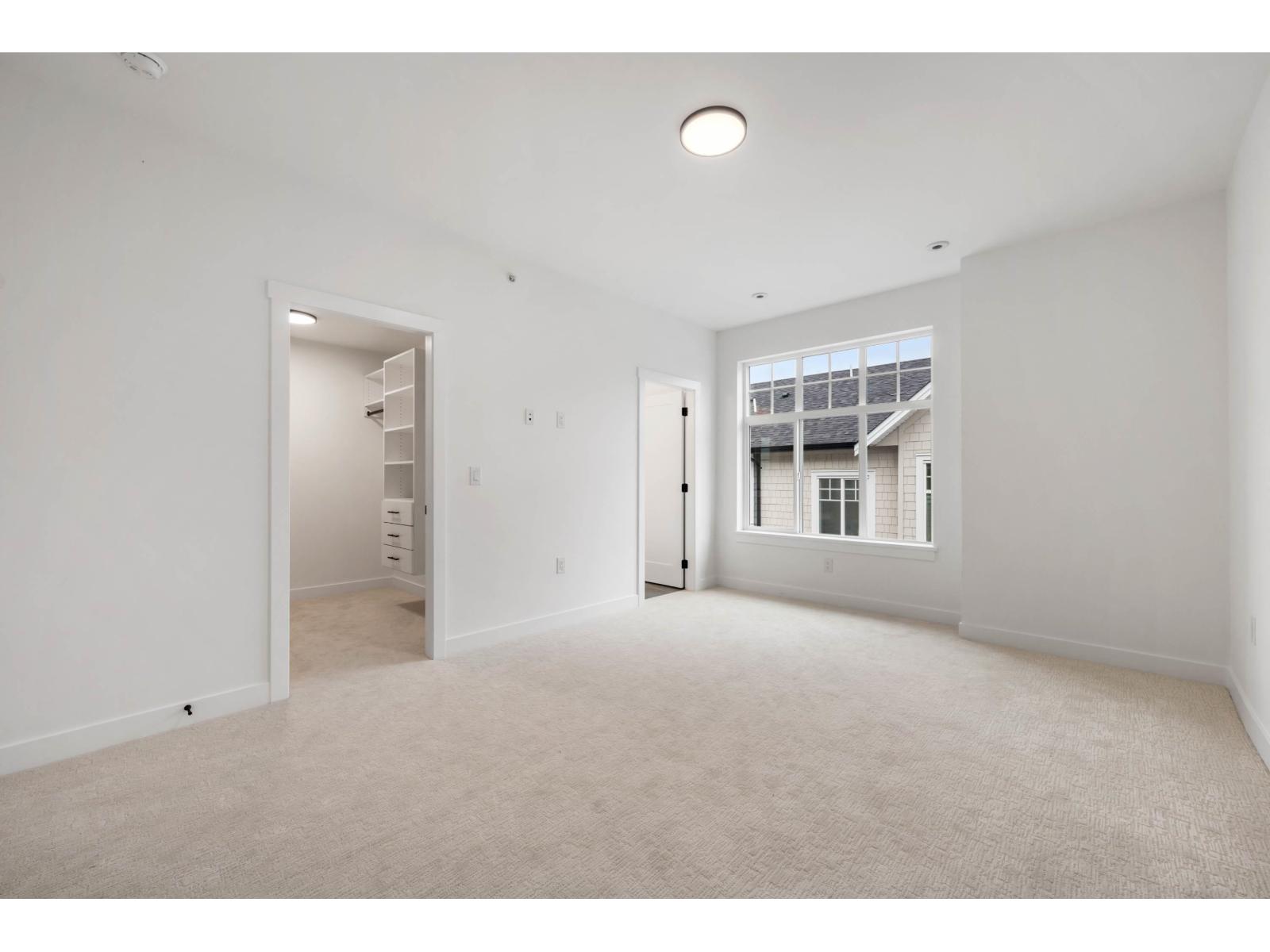 25 7716 207 STREET, Langley