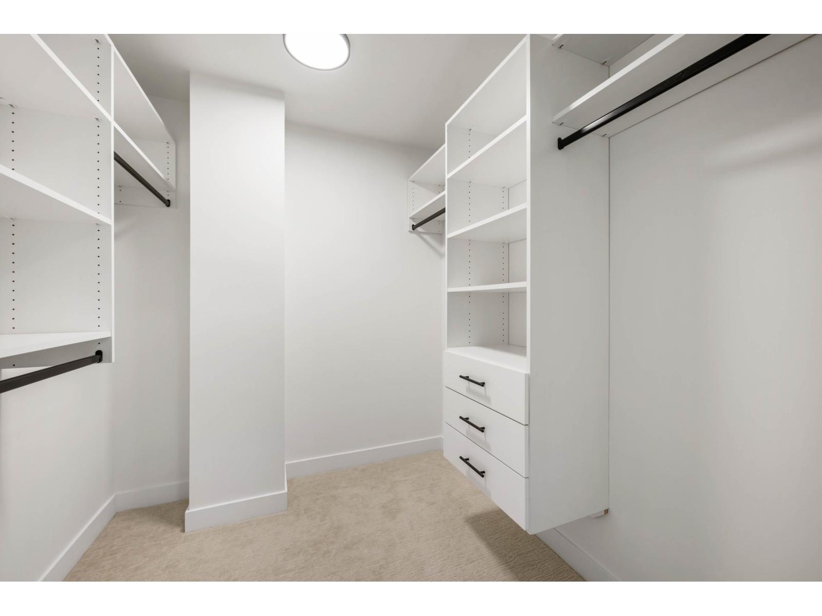 25 7716 207 STREET, Langley