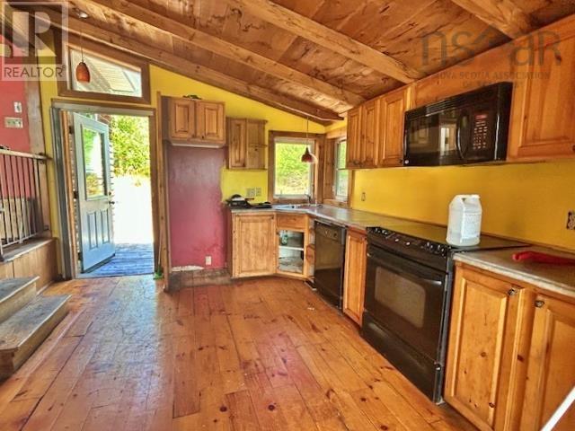 Property 2 of 25 of 1235 Woodstock Road