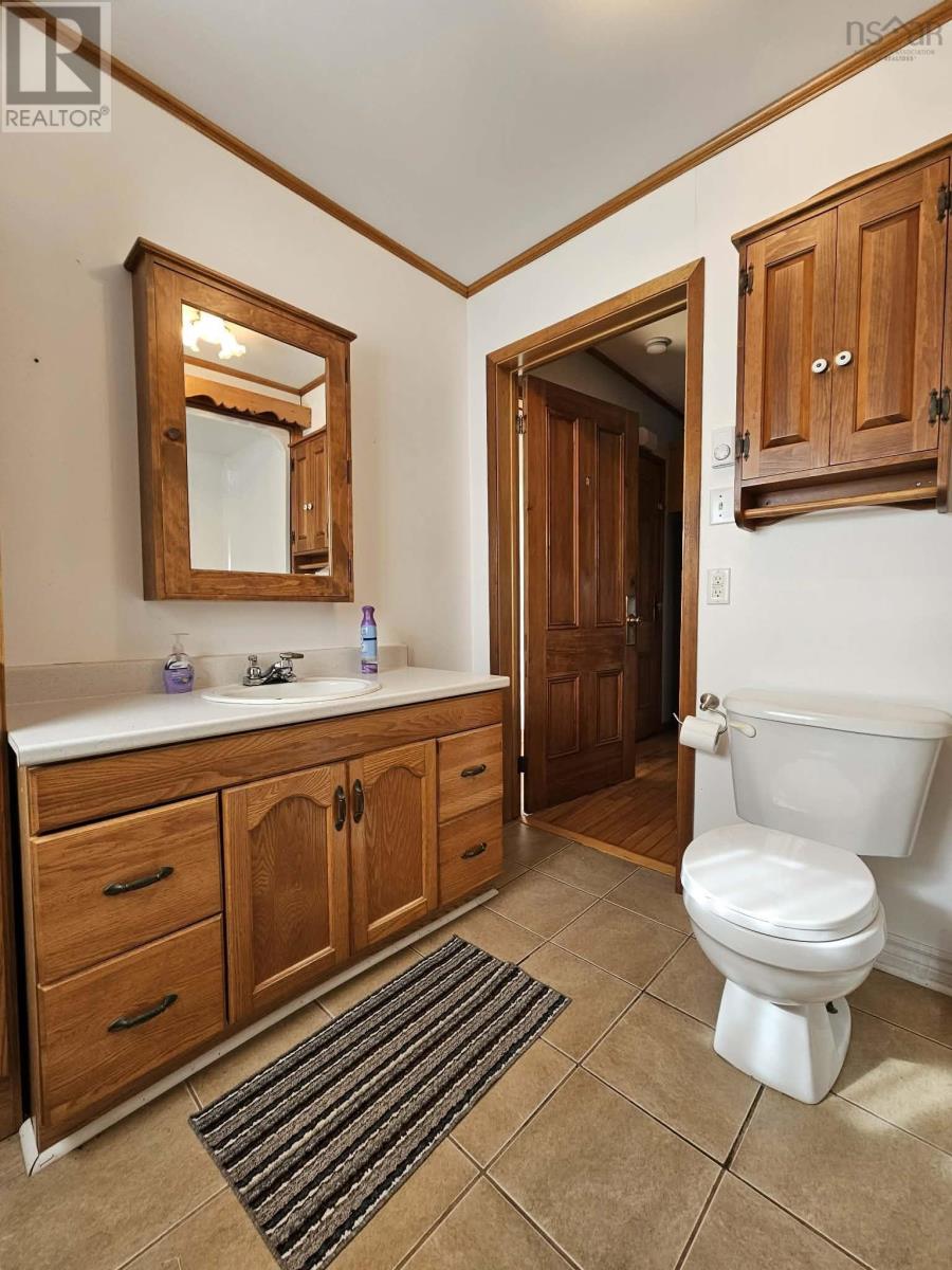 Property 34 of 49 of 270 Fraser Road