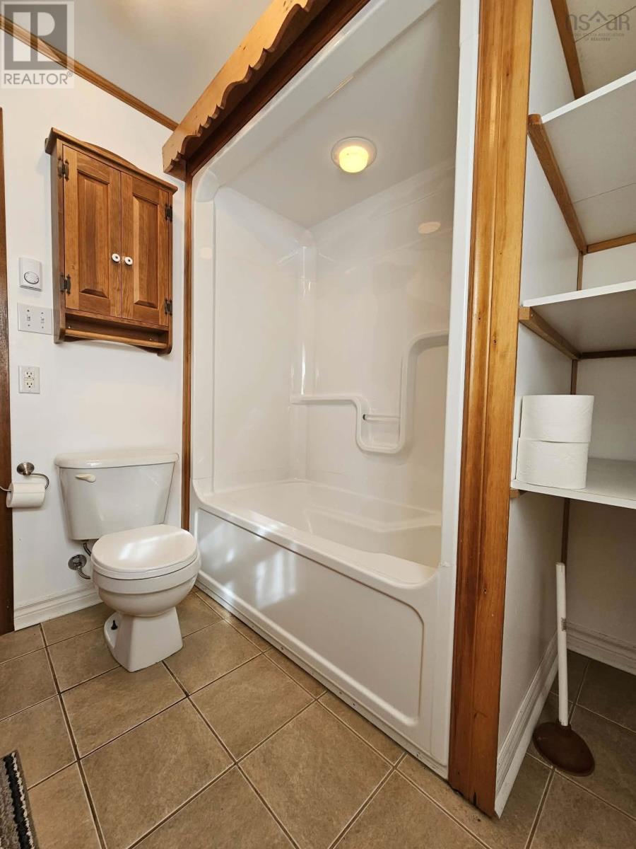 Property 35 of 49 of 270 Fraser Road