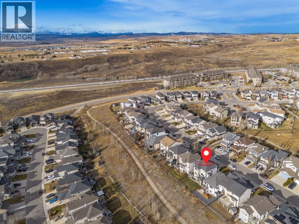 203 Sunset Circle, Cochrane