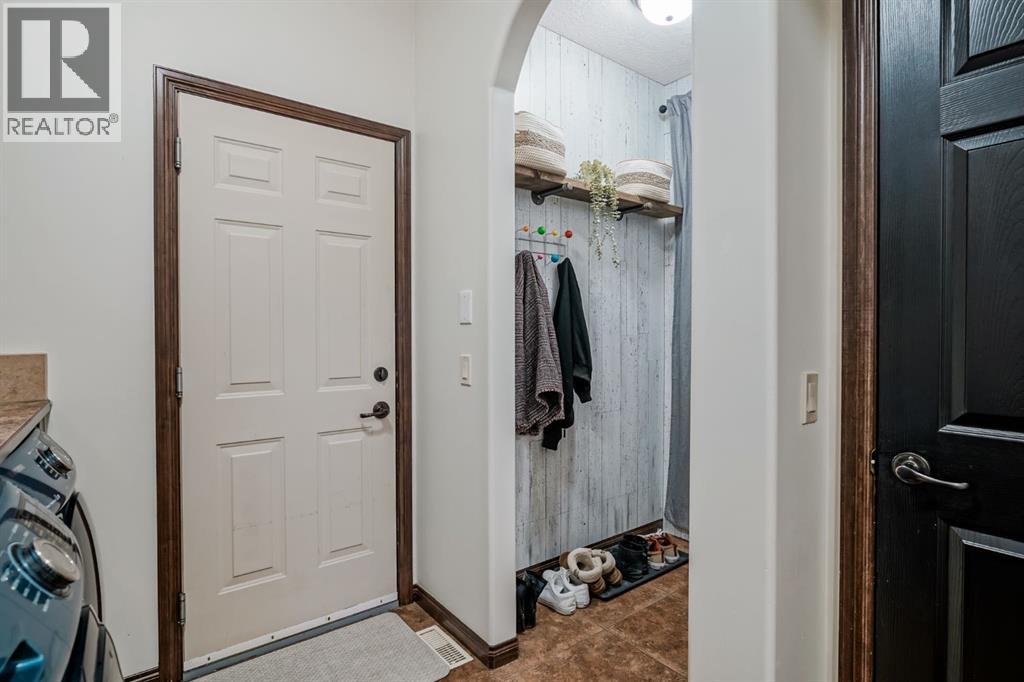 203 Sunset Circle, Cochrane